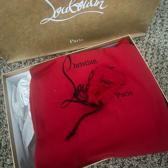 Christian Louboutin heels, size 8, Nude color red bottoms - Picture 2 of 7